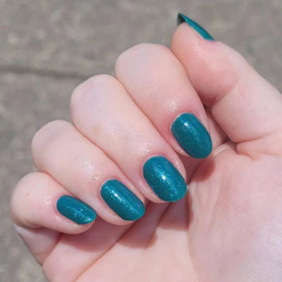 <p>“It fills me with joy to see my beautiful nails. Olive & June has changed my confidence.”</p>