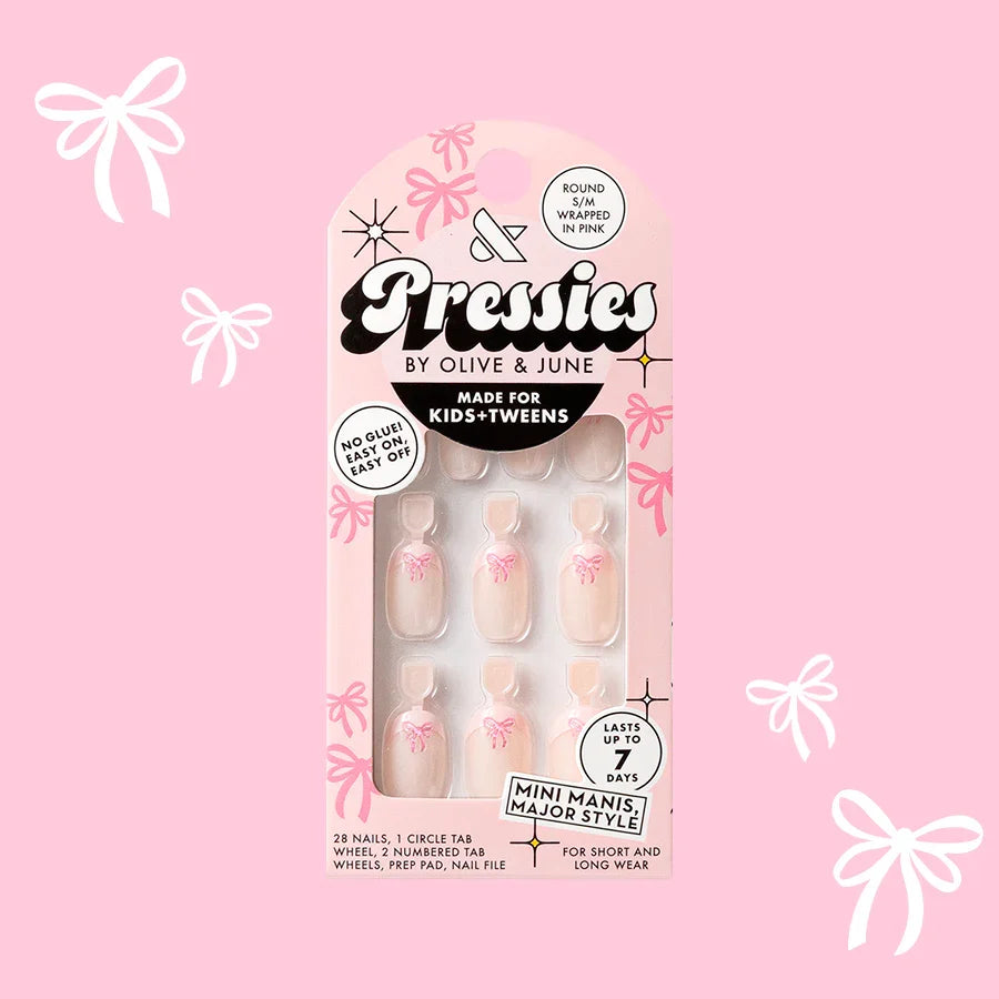 Wrapped in Pink - Pressies | Short Medium | Round