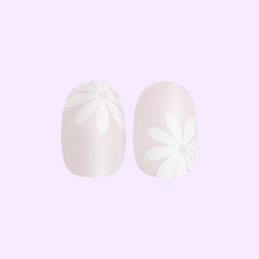 Chrome Daisy Pop - Press-On | Short | Round